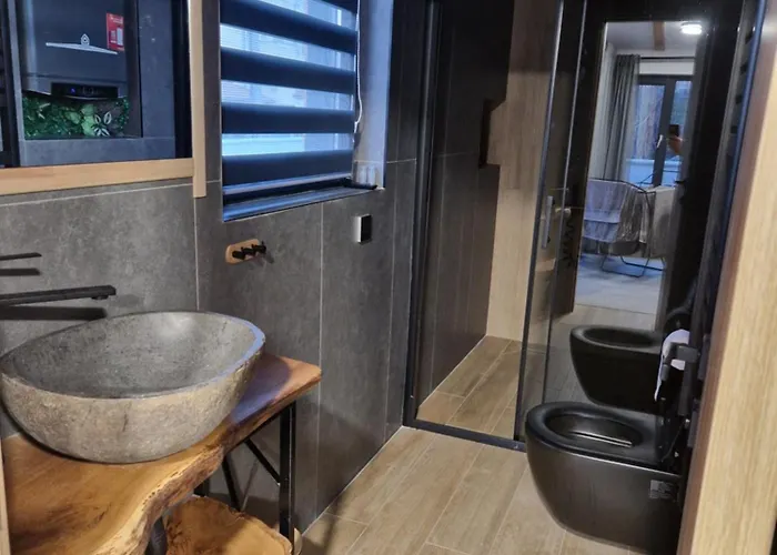 Family House * Burgasz